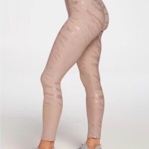 CALIA by Carrie Underwood Beige Patterned Leggings